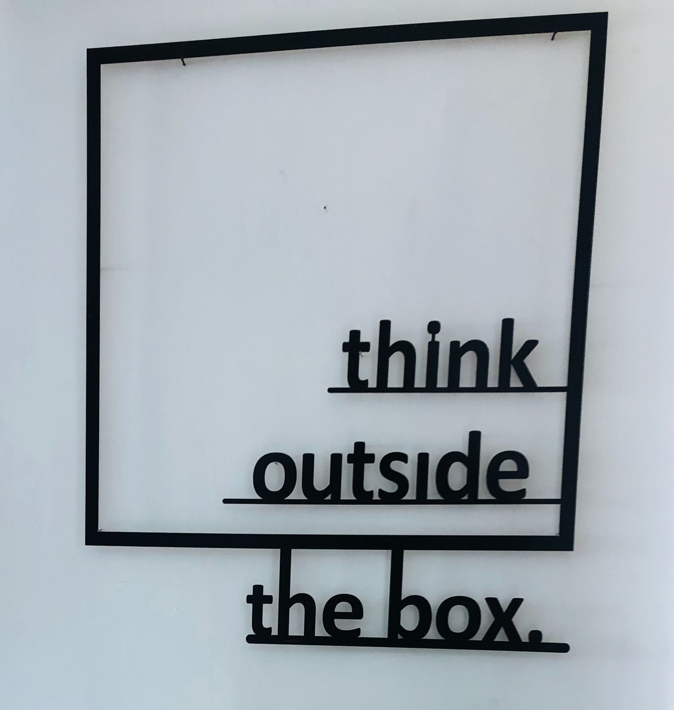 gandim diferit la midal interfrig