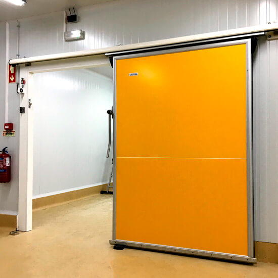 Usi frigorifice glisante Portiso-puerta-industrial-corredera